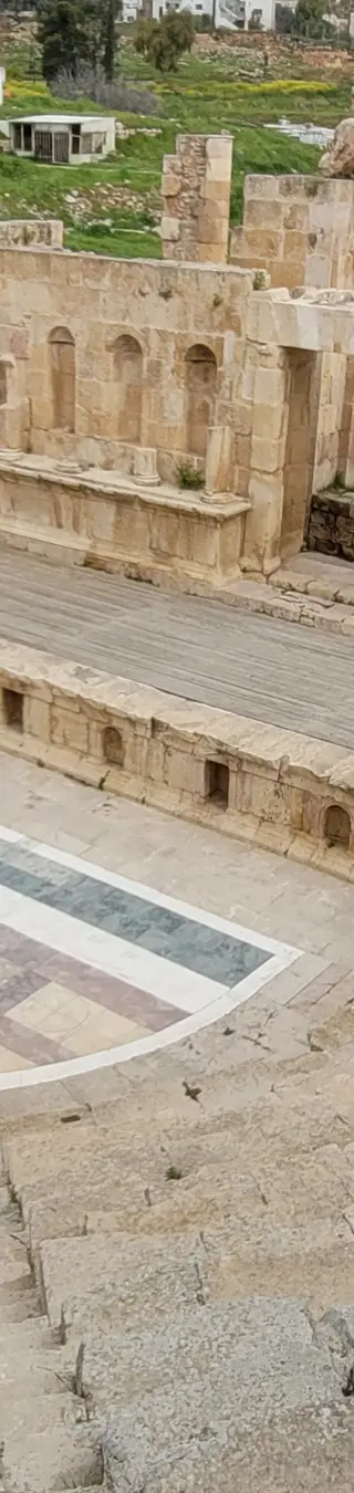 Entdecke die archäologische Stadt Jerash